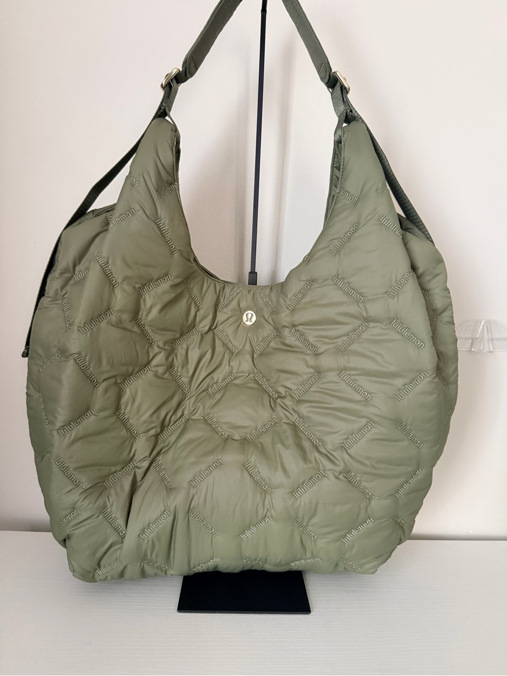 lululemon athletica Olive Quilted Hobo Shoulder Bag